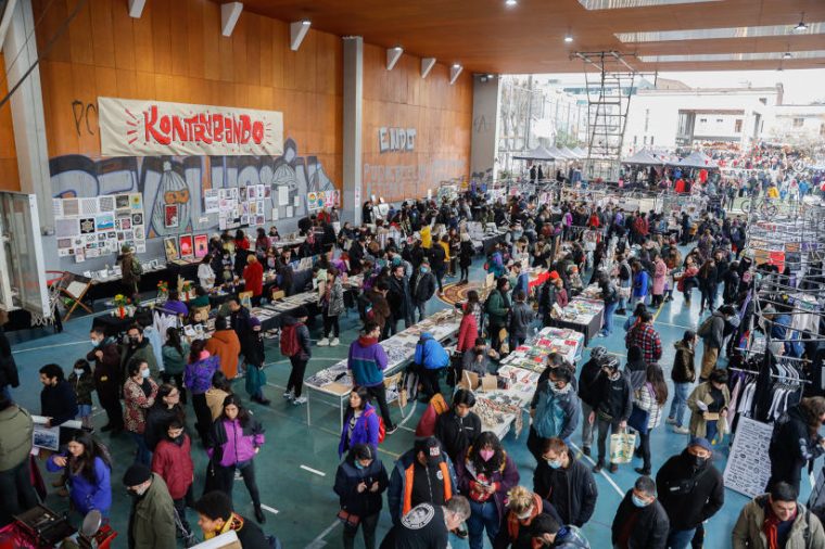 Feria Kontrabando.