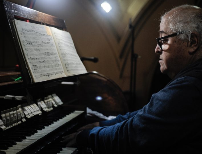 Italo Olivares "Con este disco buscamos dar a conocer el estupendo