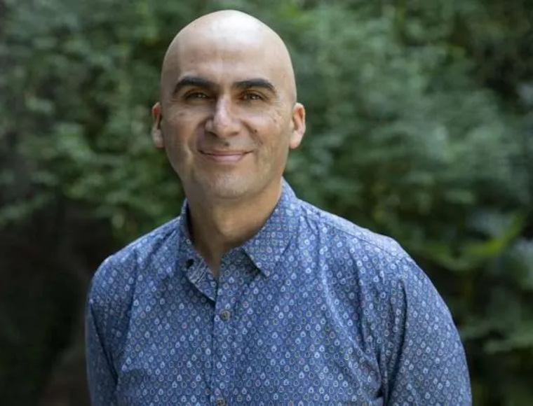 Musicólogo Alejandro Vera es elegido como director del Instituto de Música UC: "Este es un cargo de servicio a la comunidad"