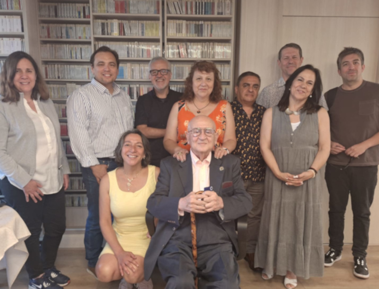 La música que nos une: testimonios del concurso Amigo del Mes