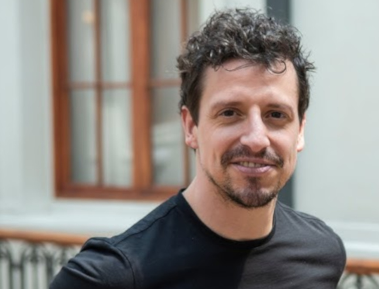 Del Festival de Viña al Teatro Municipal y el Parque de las Esculturas: Paolo Bortolameolli, el director no convencional