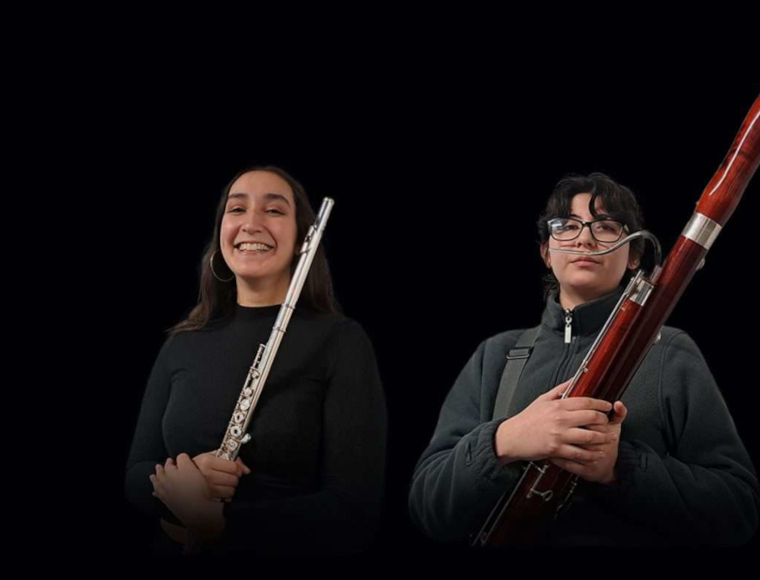 Las estudiantes de Música UC Mara González y Carolina Navarro debutan con la Orquesta de Cámara de Chile y Emmanuel Siffert
