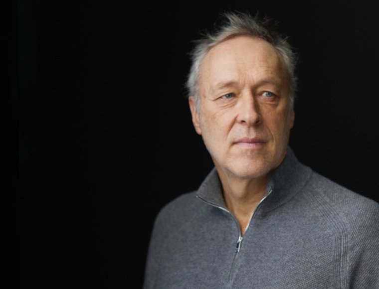 Nicolas Rauss retorna a la Orquesta Usach con Sinfonía Frankenstein de Haydn: "Vamos a presentar una sinfonía de movimientos estelares de ese compositor"