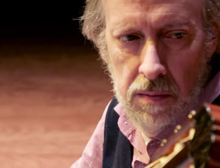 Luis Orlandini presenta desde transcripciones propias hasta música del siglo XX y XXI en la Temporada de Cámara UC