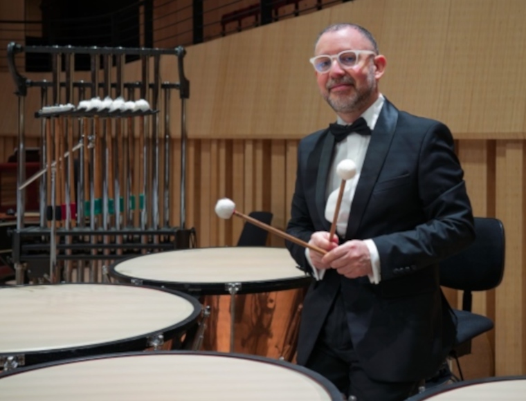 Gerardo Salazar aborda como solista monumental obra de James Oliverio